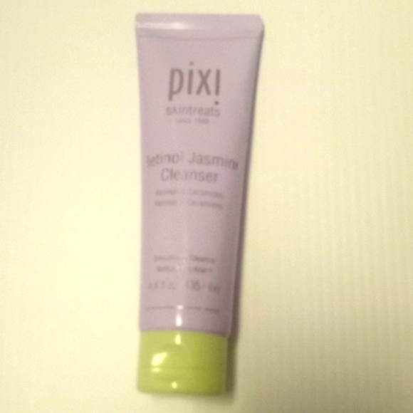Pixi Skintreats Retinol Jasmine Cleanser-4.6 oz - Picture 4 of 10